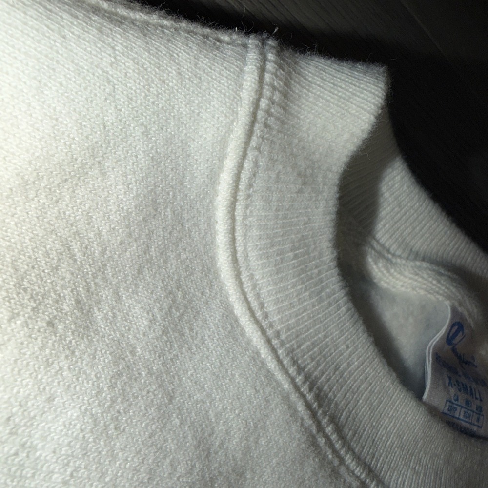 Champion Reverse Weave Cropped Crewneck Sweatshirt Womens XS Cream Spellout Logo - Picture 5 of 11